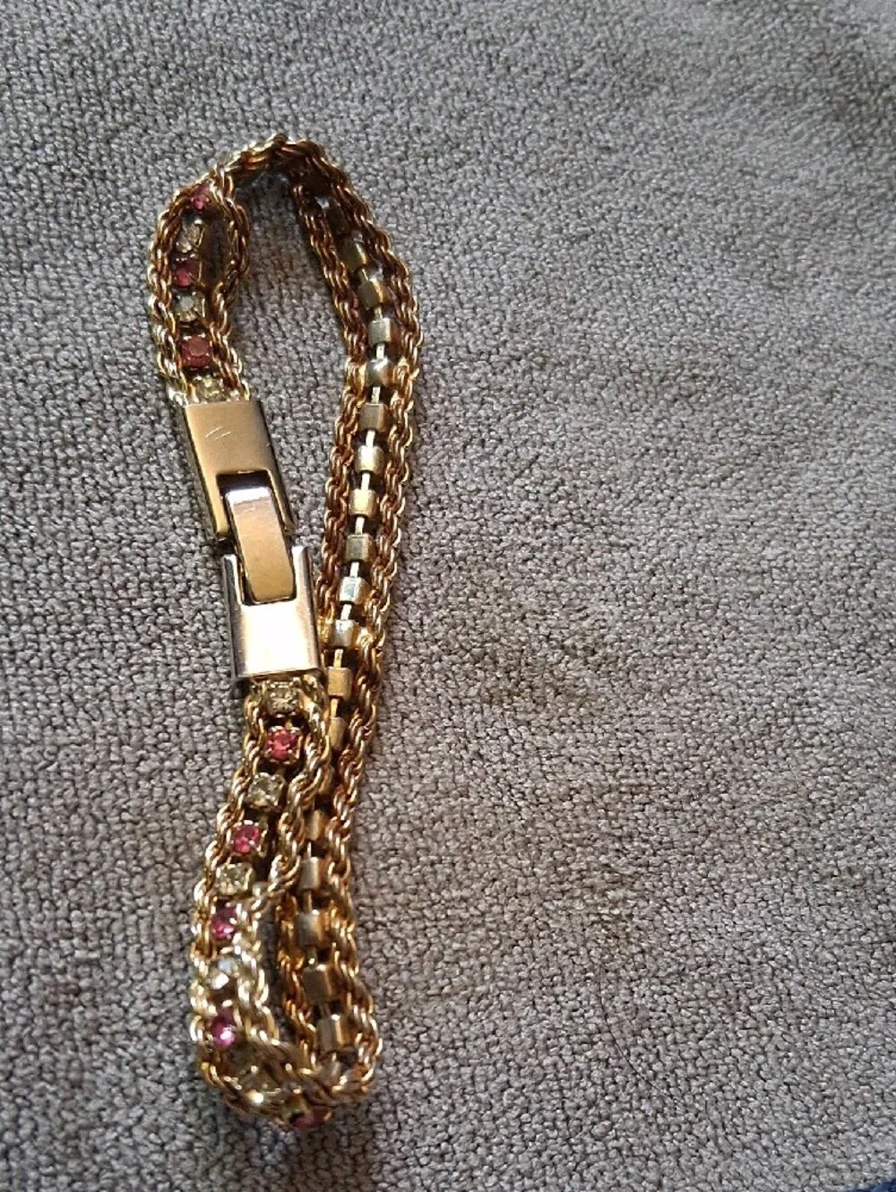 Vintage Yechang pink and clear crystal Glod Tone Tennis Bracelet Costume